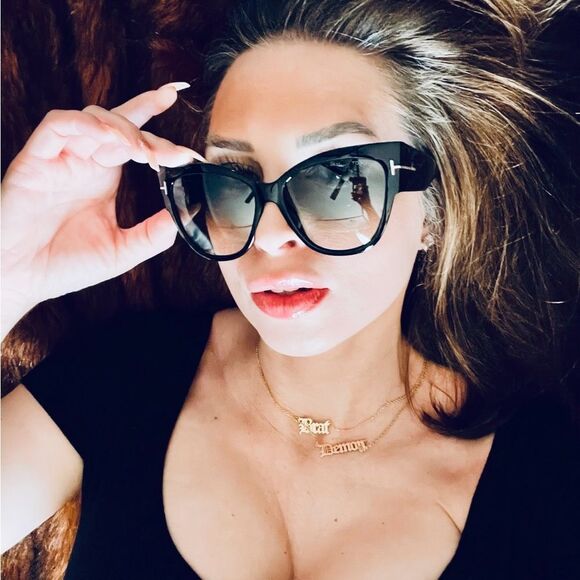 ♥️ TOM FORD EYEWEAR ANOUSHKA CAT EYE
SUNGLASSES - Picture 6 of 16